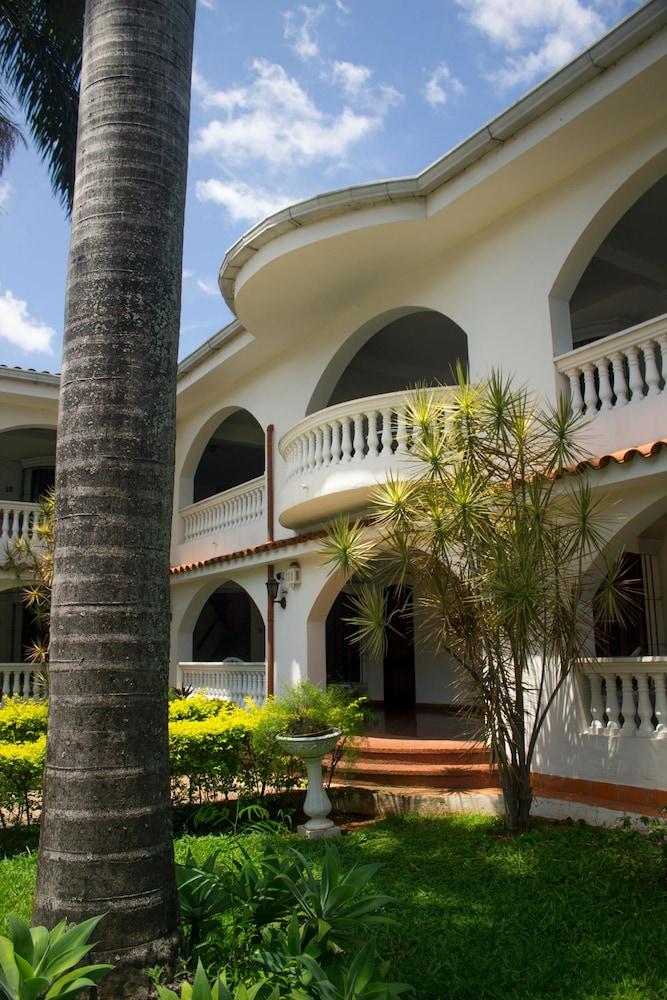 Hotel Bavaria Asuncion Exteriör bild