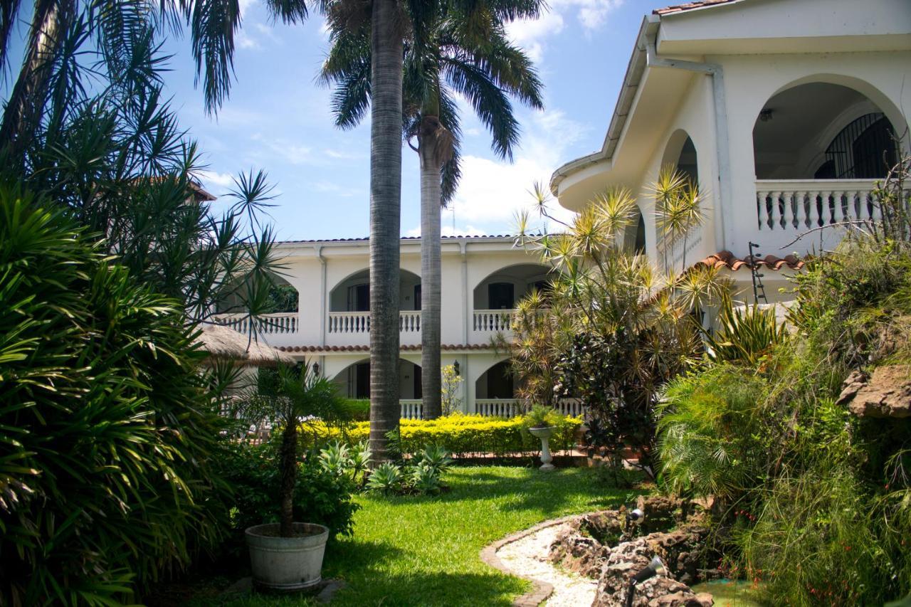 Hotel Bavaria Asuncion Exteriör bild